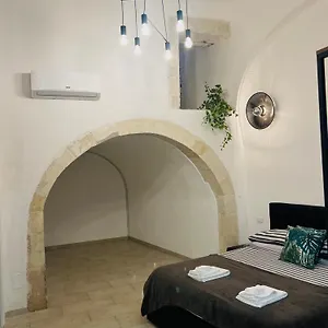 Ermes Ares Syracuse