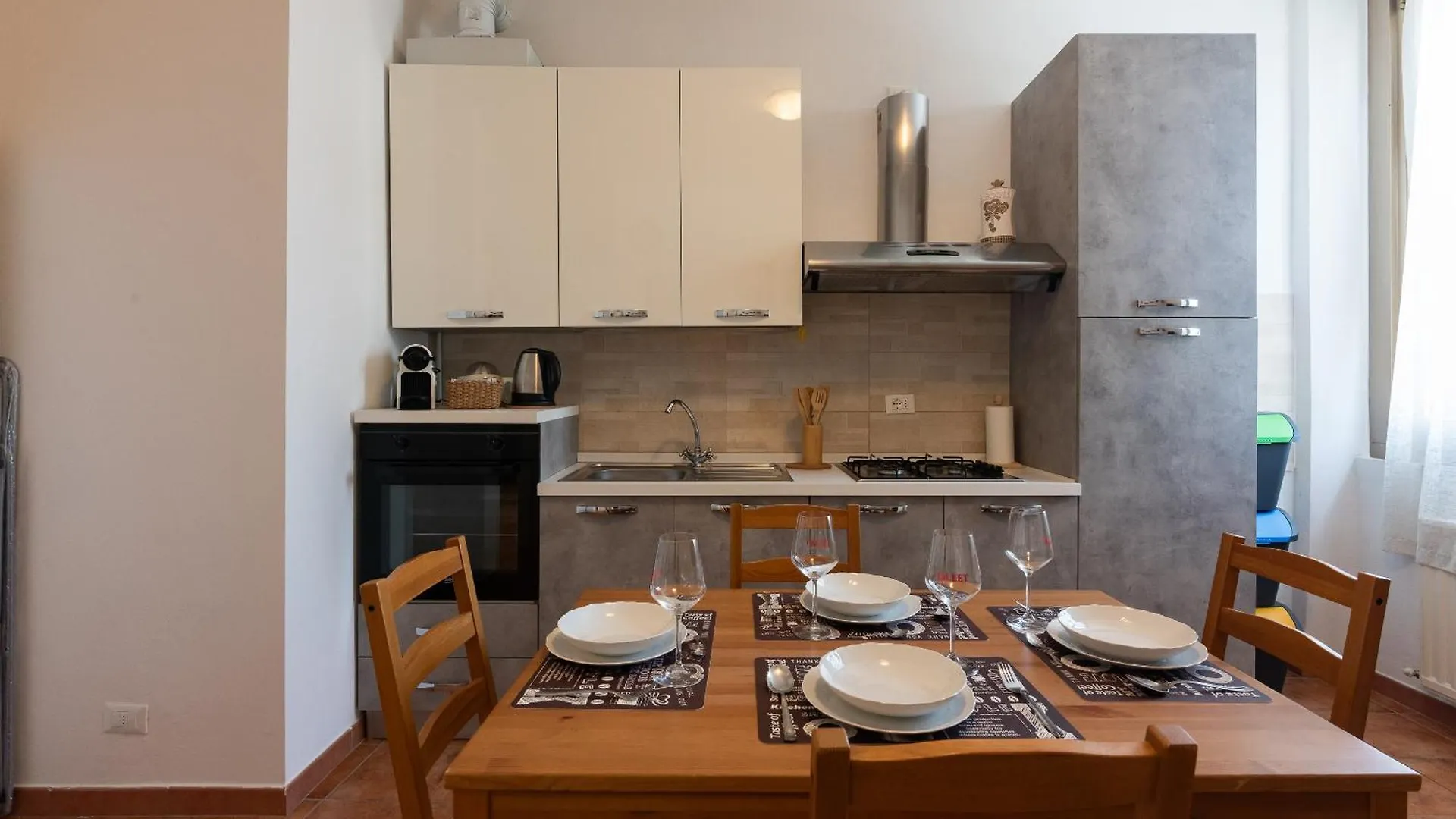 Exclusive Apartment Sansiro 5Minuti - Wifi Free Milano