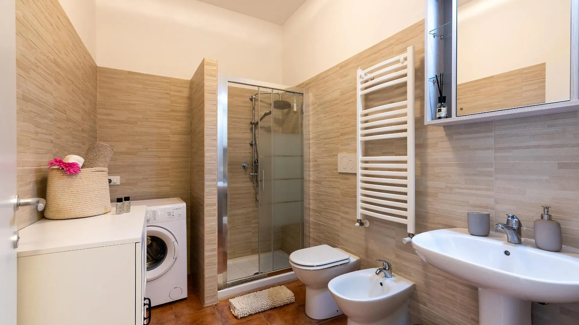 Exclusive Apartment Sansiro 5Minuti - Wifi Free Milan 0*,  Italy